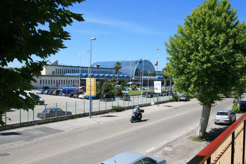 B&B Frontepista San Giovanni Teatino Δωμάτιο φωτογραφία